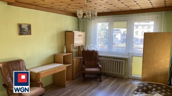 Mieszkanie na  sprzedaż Ostrów Wielkopolski - Kawalerka na I piętrze w centrum miasta